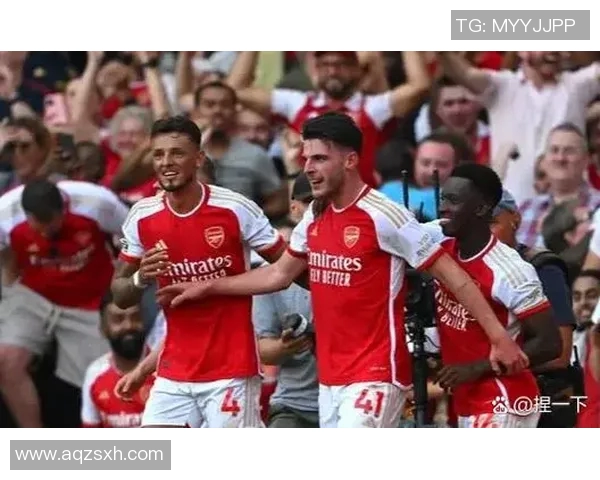 2017年阿森纳与曼联激战回顾球迷心中难忘的经典对决