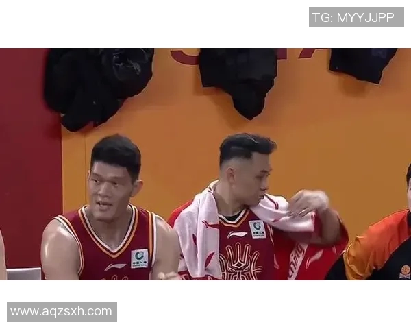 CBA精彩对决重温广东队与北京首钢巅峰对决全程回顾