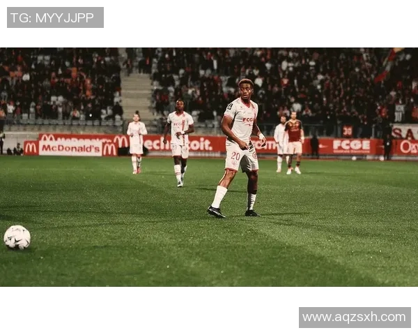 欧塞尔主场迎战拉瓦勒双方争夺关键积分的精彩对决